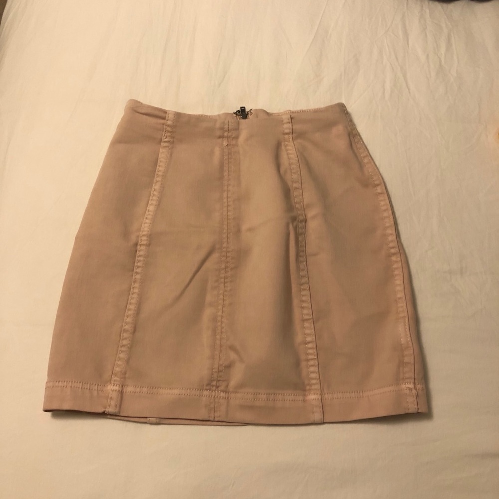 Creamy Skirt